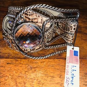 bb Simon Ladies Small Belt. AUTHENTIC 🎁